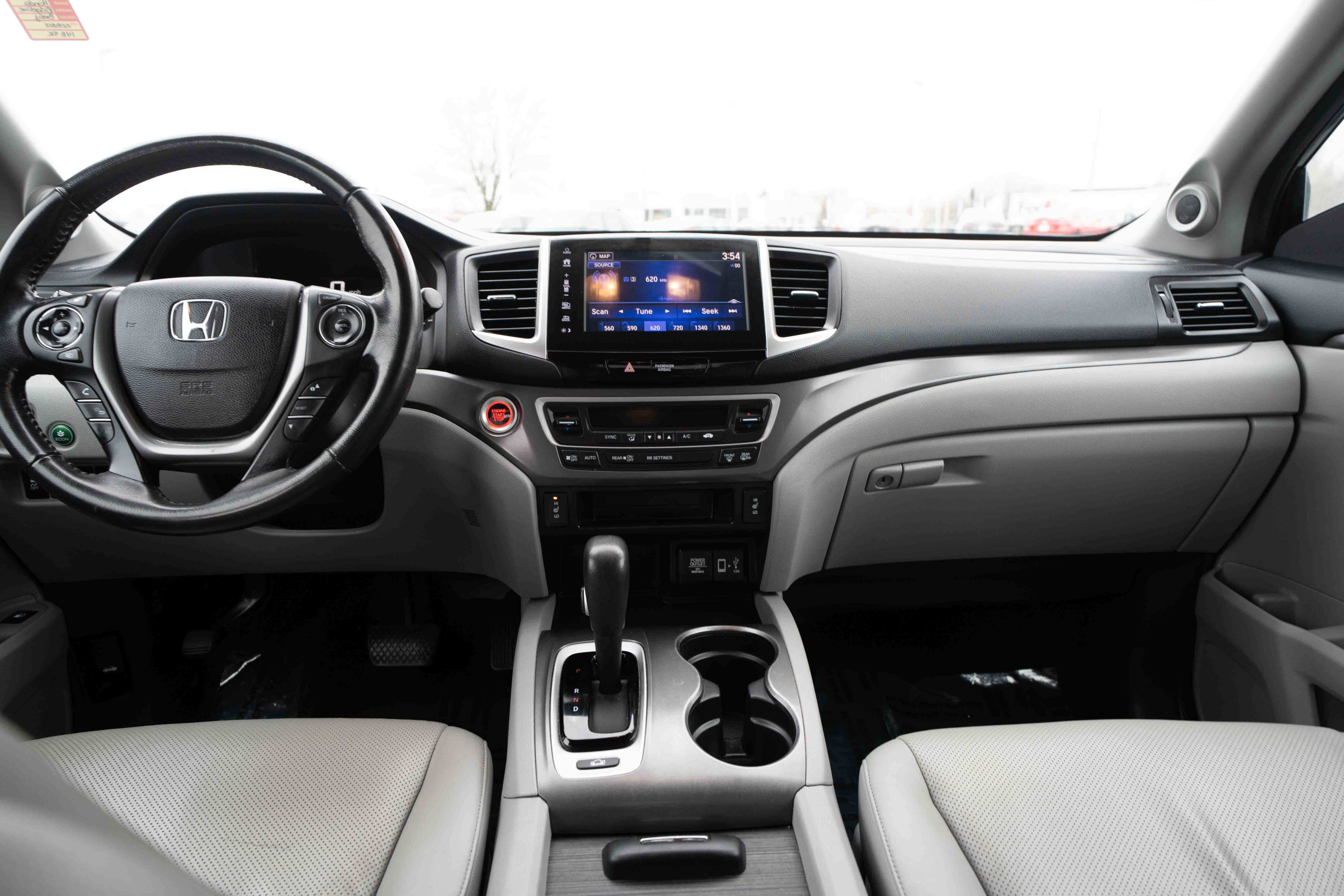 Used 2017 Honda Ridgeline RTL-T image 20