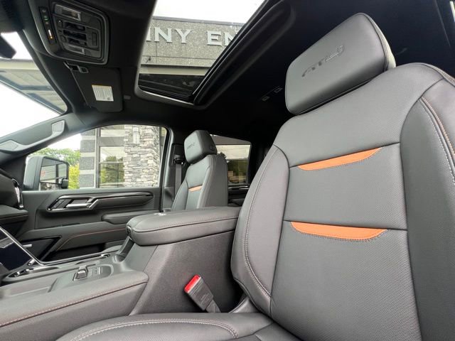 Used 2026 GMC Sierra 2500 AT4 w/ AT4 Premium Plus Package image 14