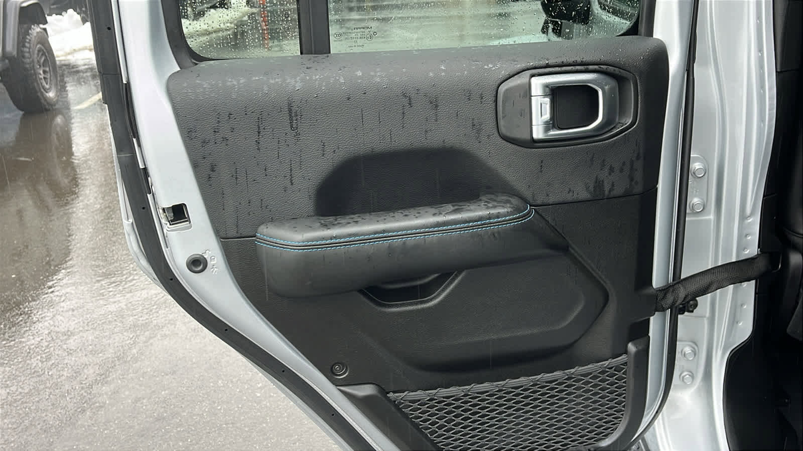 Used 2024 Jeep Wrangler High Altitude image 20