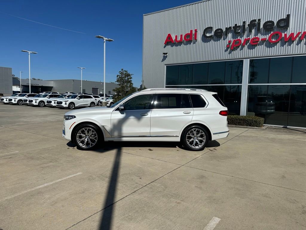 Used 2022 BMW X7 xDrive40i w/ Premium Package image 8