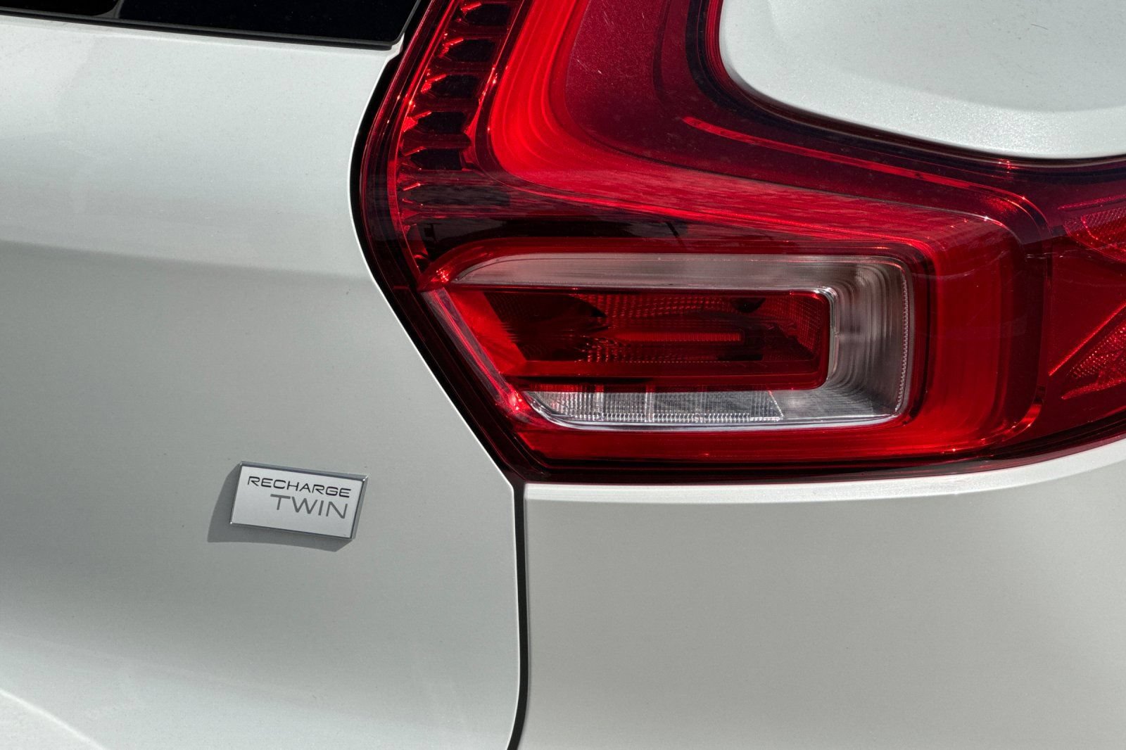 Used 2023 Volvo XC40 Recharge Ultimate w/ Protection Package Premier AWD/4WD image 32