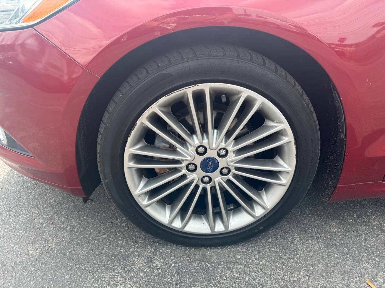Used 2015 Ford Fusion SE w/ Equipment Group 202A AWD/4WD image 10