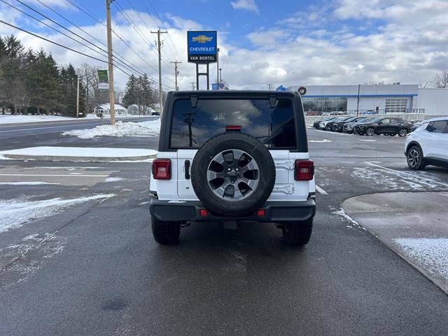 Used 2018 Jeep Wrangler Unlimited Sahara w/ LED Lighting Group image 4