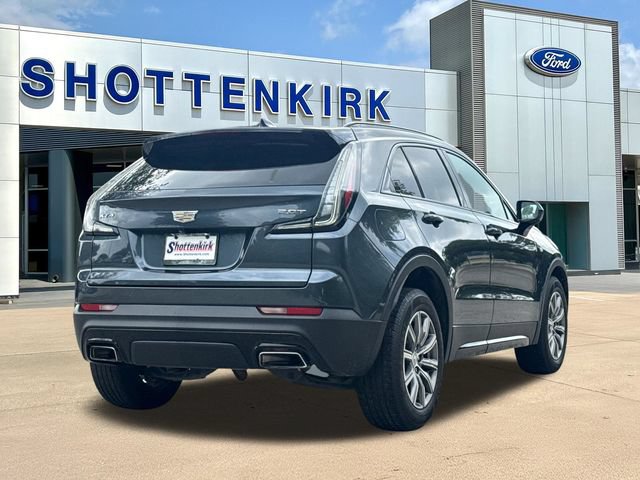 Used 2019 Cadillac XT4 Sport w/ Cold Weather Package FWD image 8
