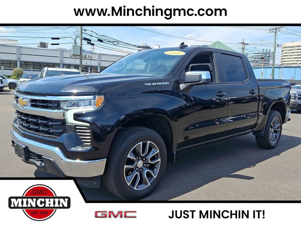 Used 2023 Chevrolet Suburban Premier AWD/4WD image 3