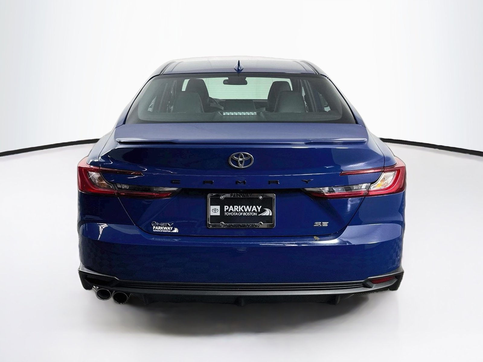 Used 2025 Toyota Camry SE FWD image 19