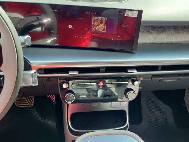 New 2026 Hyundai Ioniq 9 Calligraphy image 12