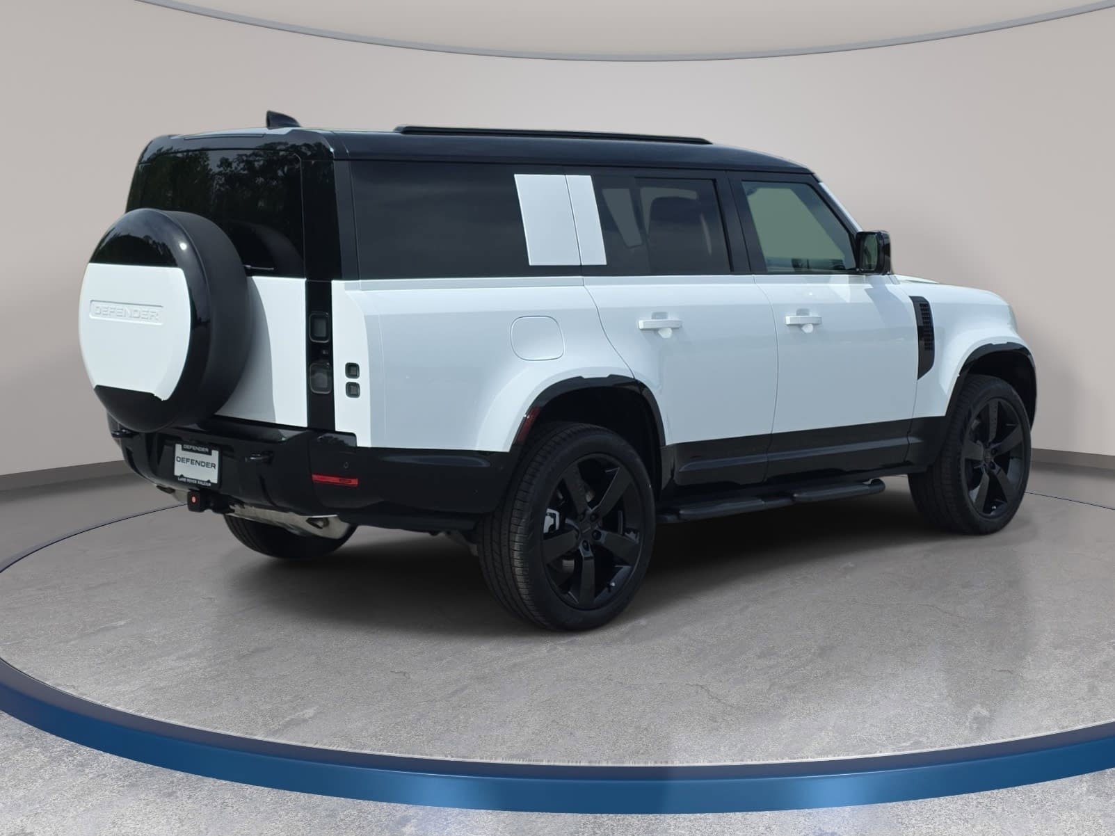 New 2026 Land Rover Defender 130 X-Dynamic SE AWD/4WD image 5