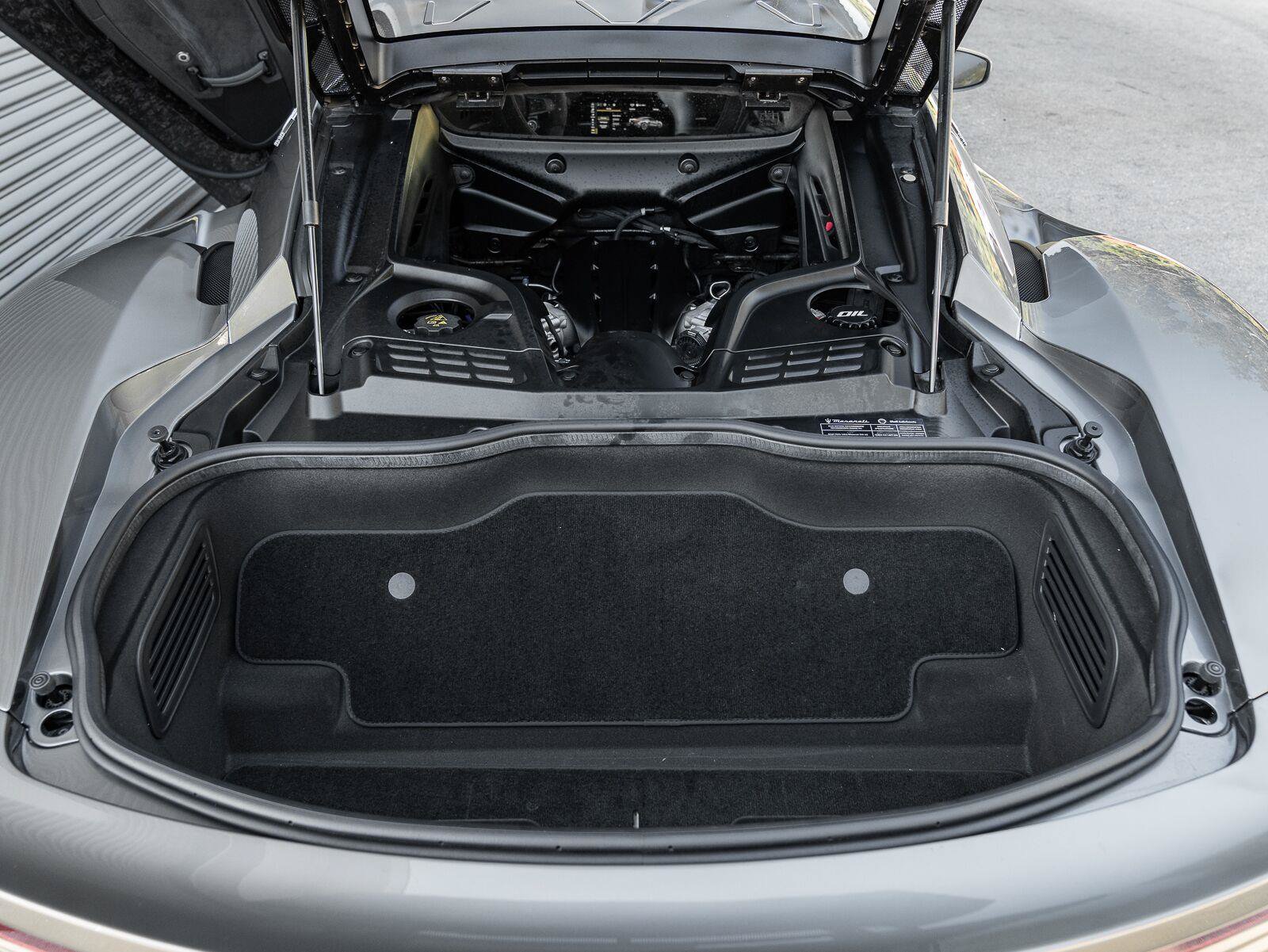 Used 2022 Maserati MC20 Coupe RWD image 44