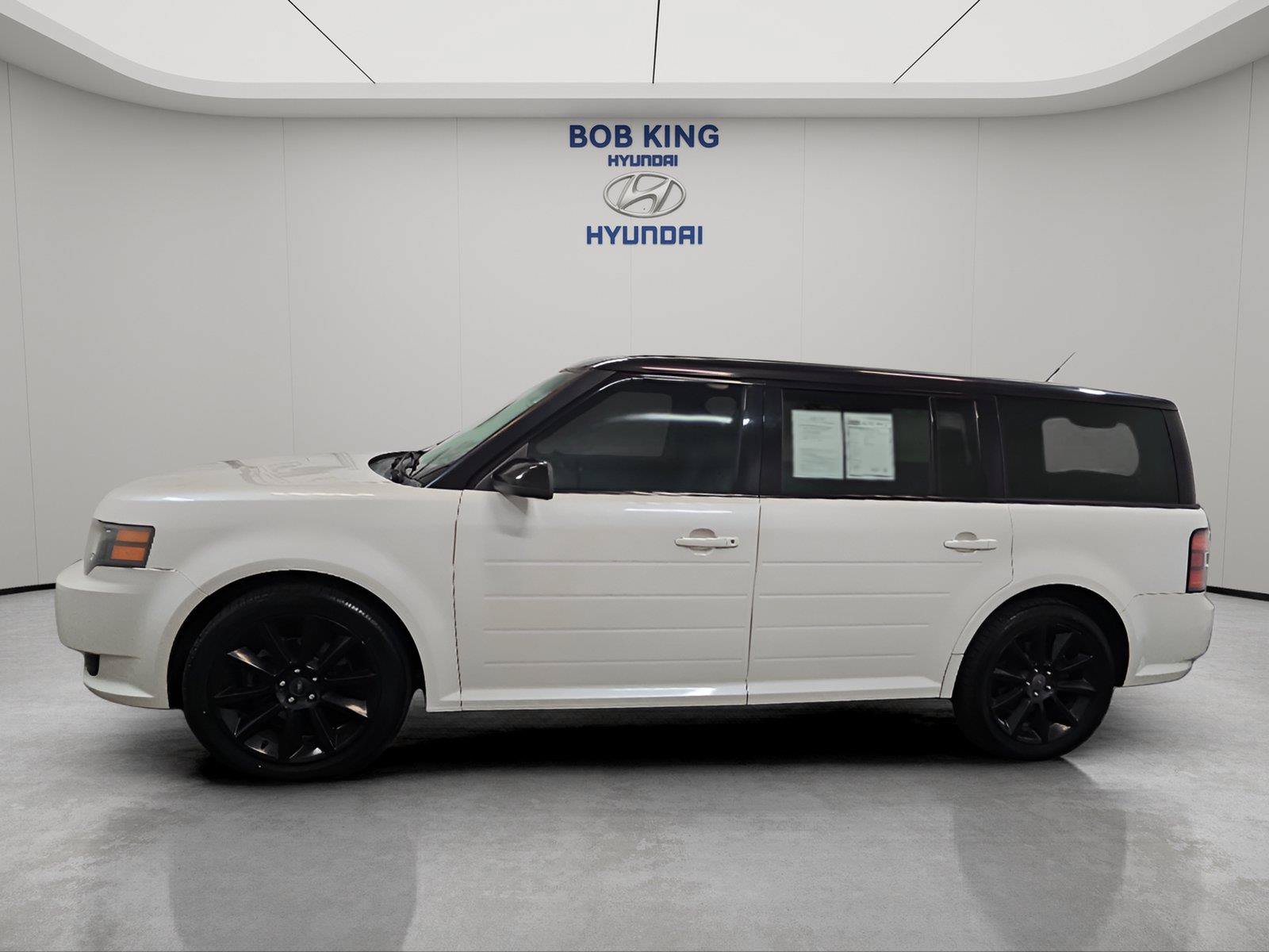 Used 2012 Ford Flex Titanium w/ Trailer Tow Pkg Class III FWD image 2
