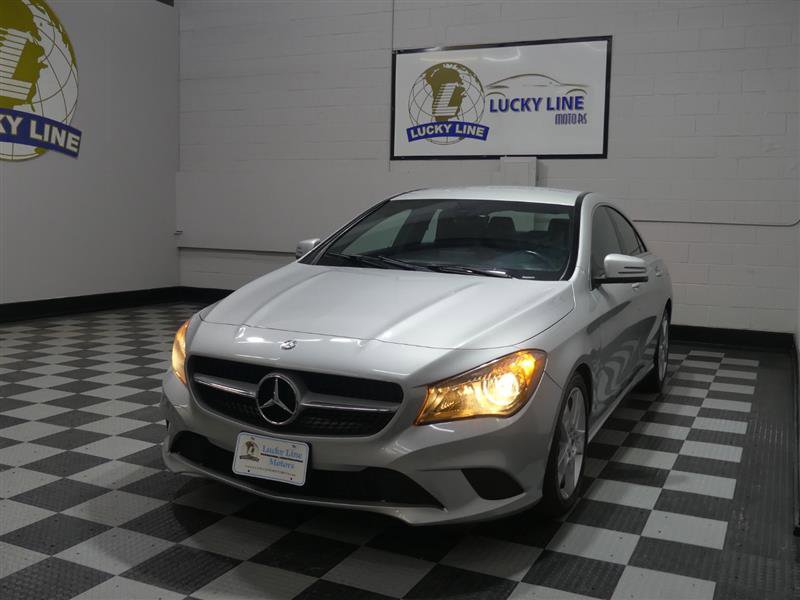 Used 2015 Mercedes-Benz CLA 250 4MATIC image 4