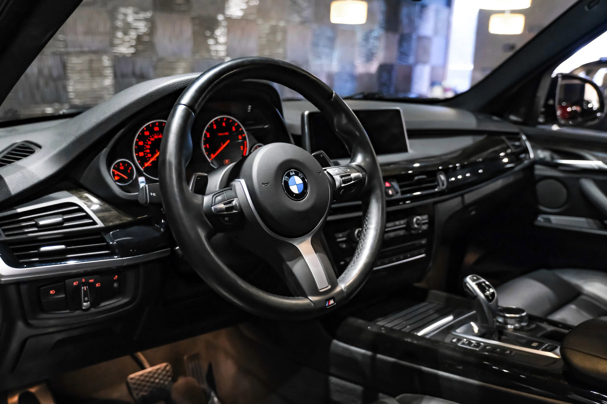 Used 2018 BMW X5 xDrive50i AWD/4WD image 3