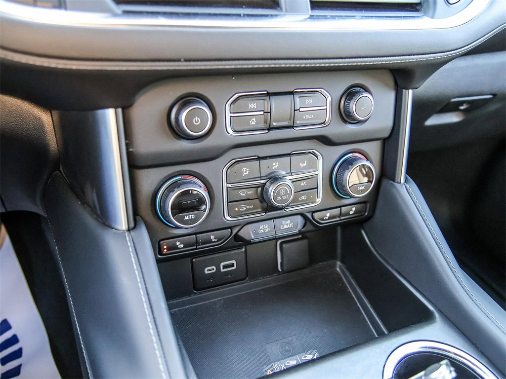 Used 2024 Chevrolet Tahoe LT w/ Luxury Package image 34