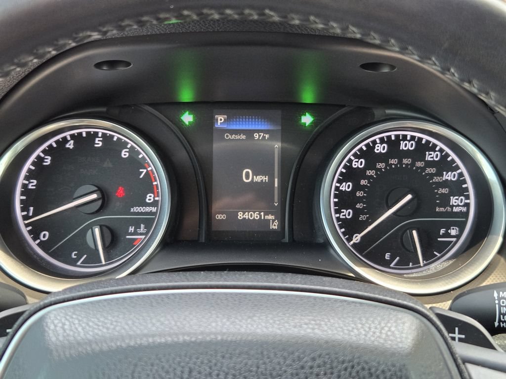 Used 2018 Toyota Camry SE w/ Audio Package FWD image 12