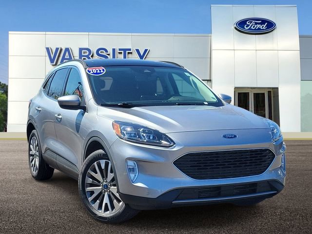 Certified 2022 Ford Escape Titanium w/ Class II Trailer Tow Package image 1