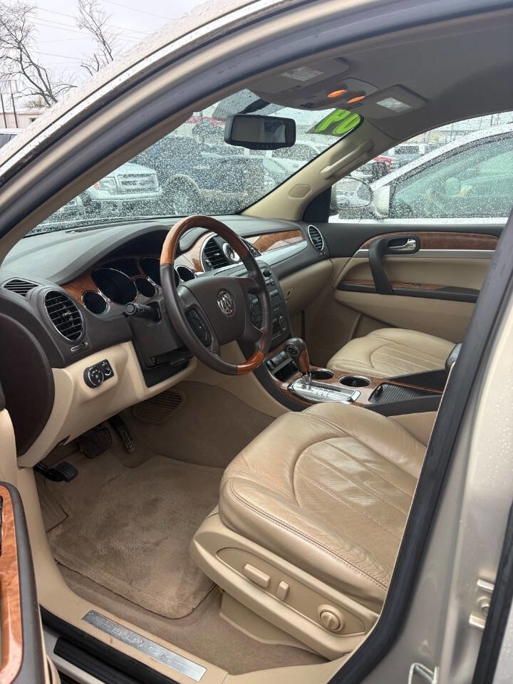 Used 2009 Buick Enclave CXL w/ Driver Confidence Package image 5