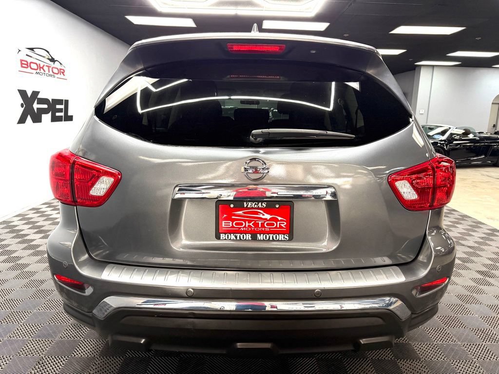 Used 2020 Nissan Pathfinder S AWD/4WD image 12