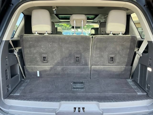 Used 2018 Ford Expedition Limited w/ Equipment Group 302A RWD image 19
