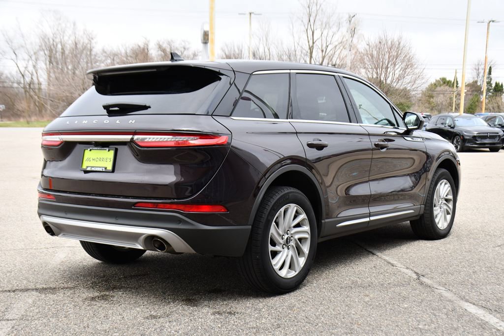 Used 2023 Lincoln Corsair AWD image 6