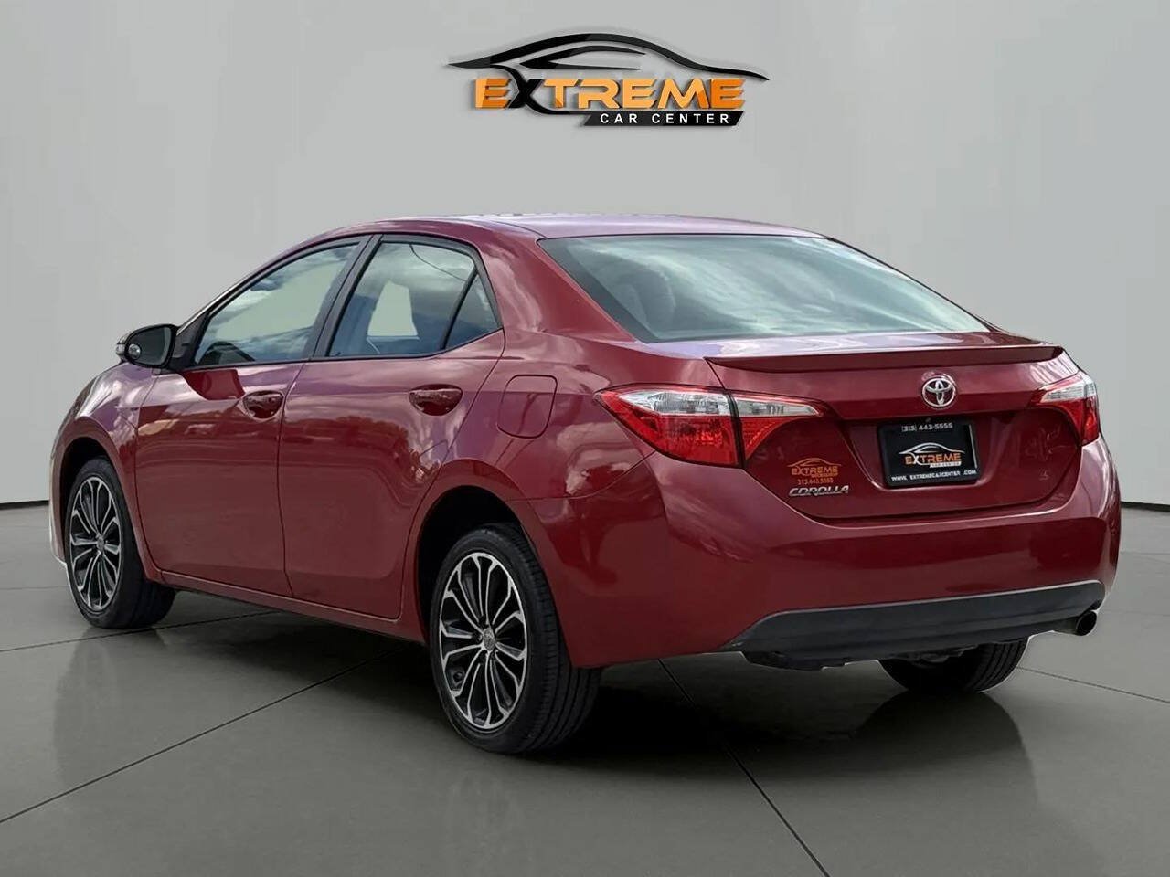 Used 2015 Toyota Corolla S FWD image 4