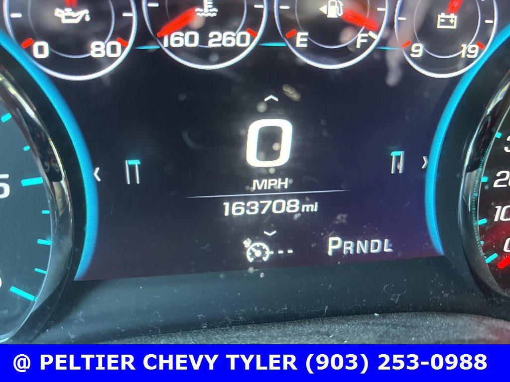 Used 2017 Chevrolet Suburban Premier image 26