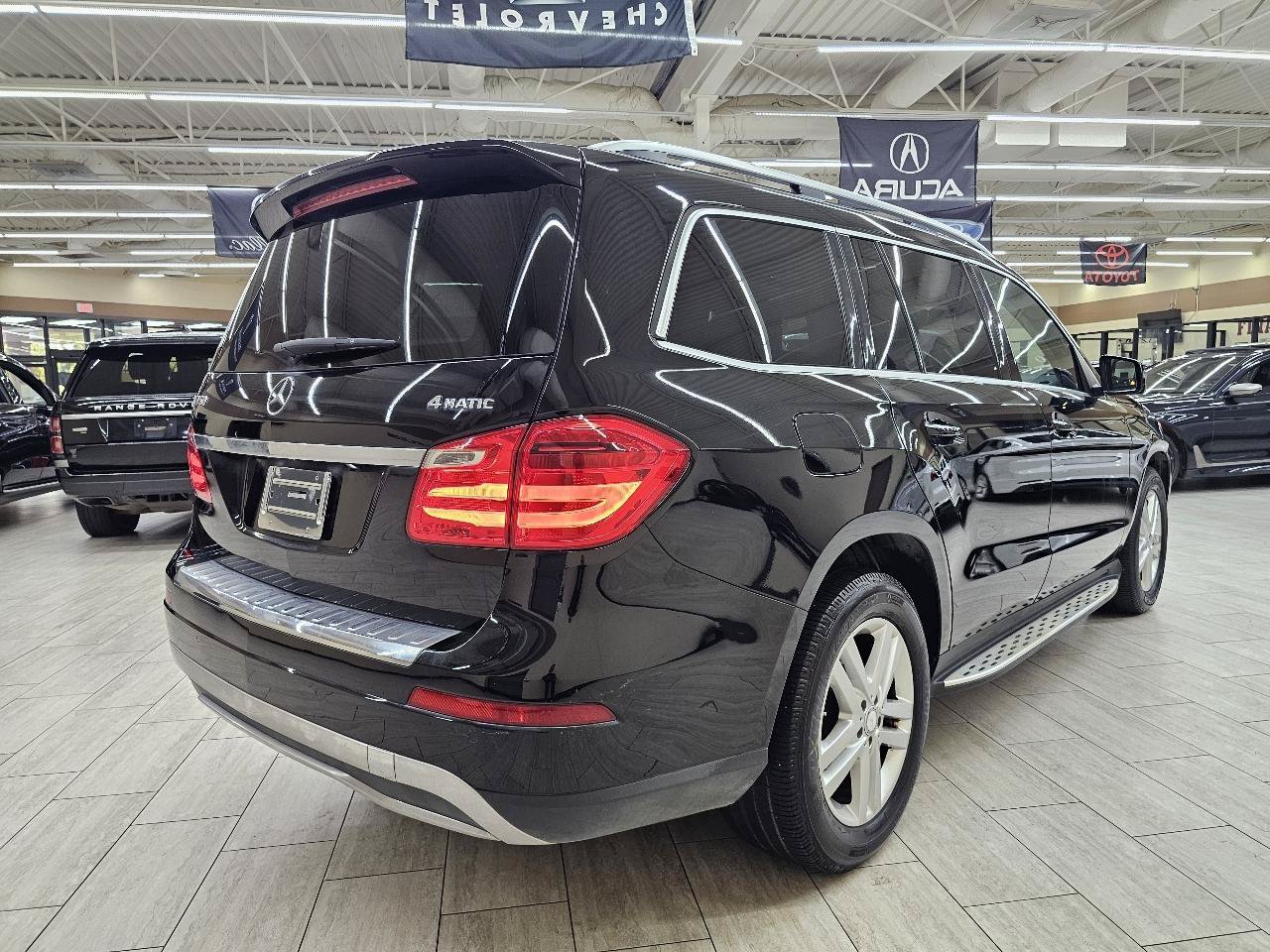 Used 2015 Mercedes-Benz GL 450 4MATIC image 6