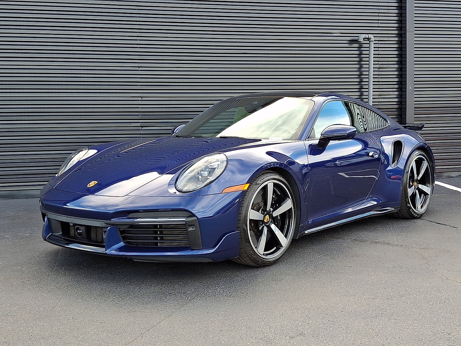 Certified 2025 Porsche 911 Turbo S AWD/4WD image 1