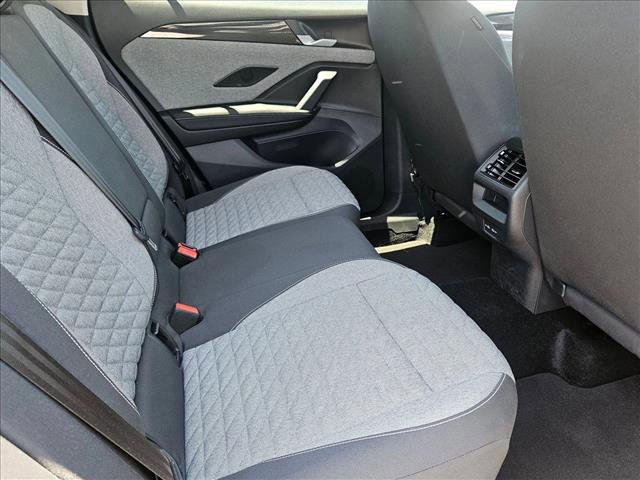 Certified 2025 Volkswagen Tiguan S FWD image 18