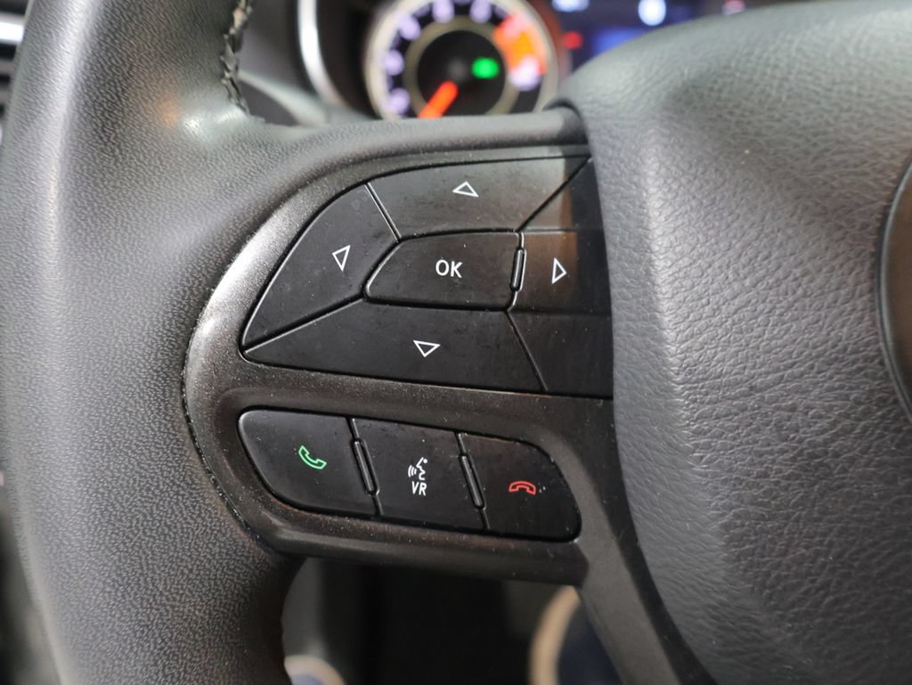 Used 2022 Jeep Cherokee Trailhawk AWD/4WD image 37