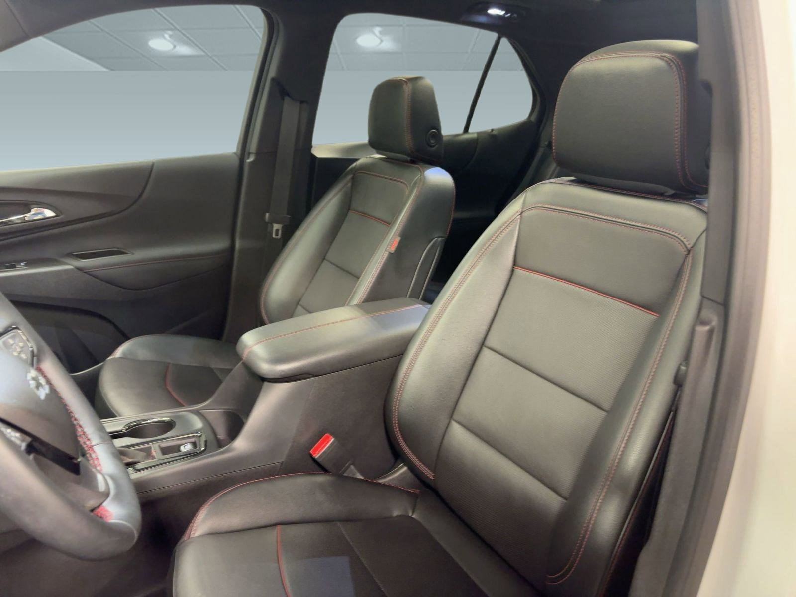 Certified 2024 Chevrolet Equinox RS w/ RS Leather Package image 23
