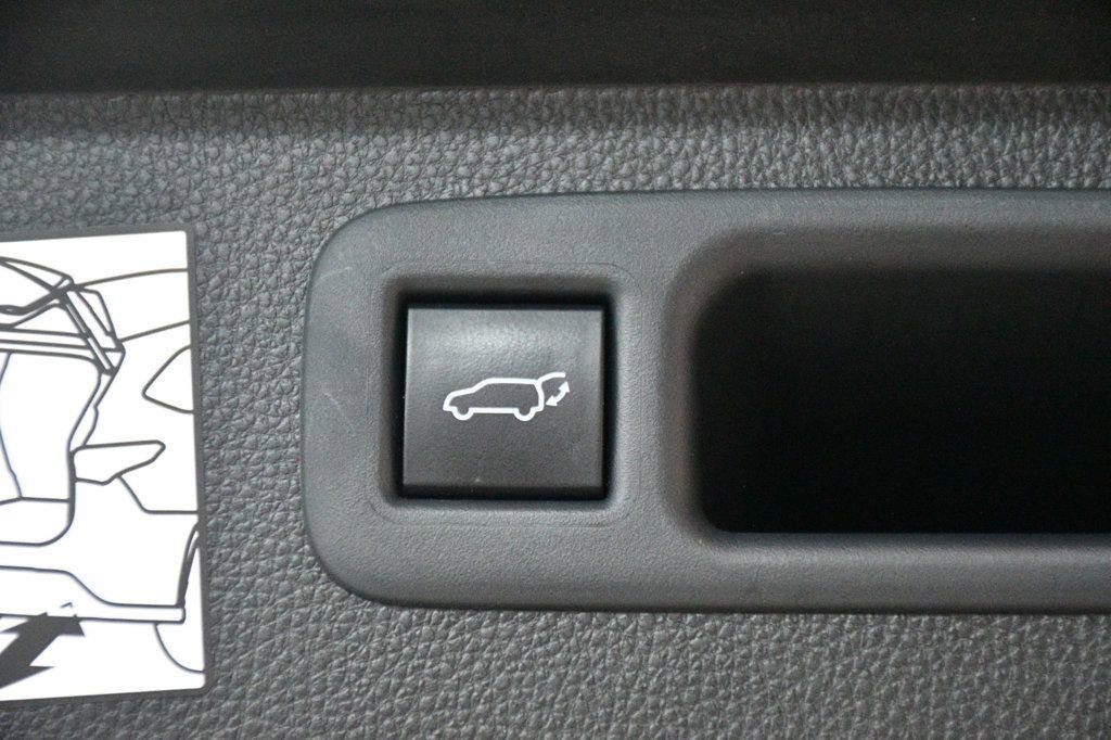 Used 2022 Toyota Highlander Limited AWD/4WD image 80