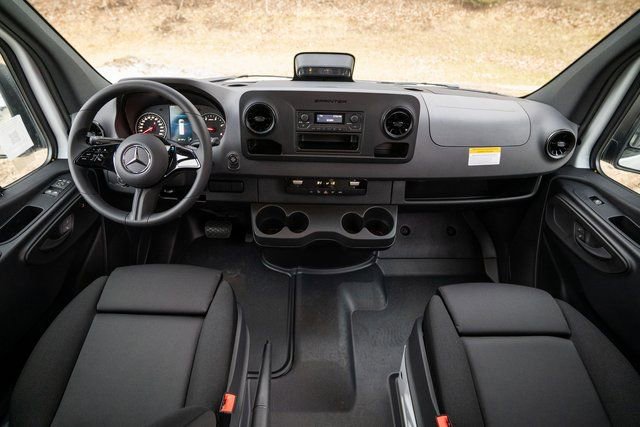 New 2026 Mercedes-Benz Sprinter 2500 image 13