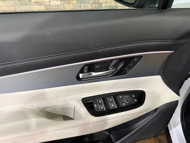 Certified 2025 Nissan Murano SL w/ Cargo Package AWD/4WD image 10