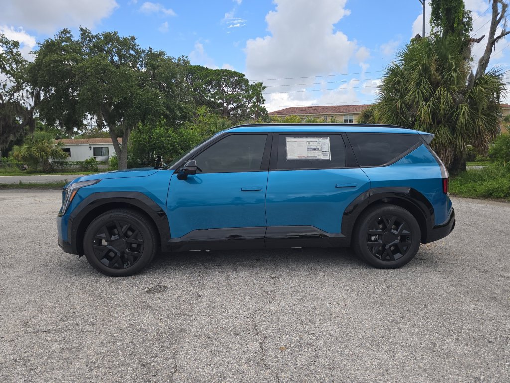 New 2026 Kia EV9 Land w/ Nightfall Edition Package AWD/4WD image 5