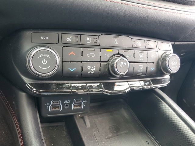 Used 2021 Dodge Durango R/T w/ Blacktop Package AWD/4WD image 40