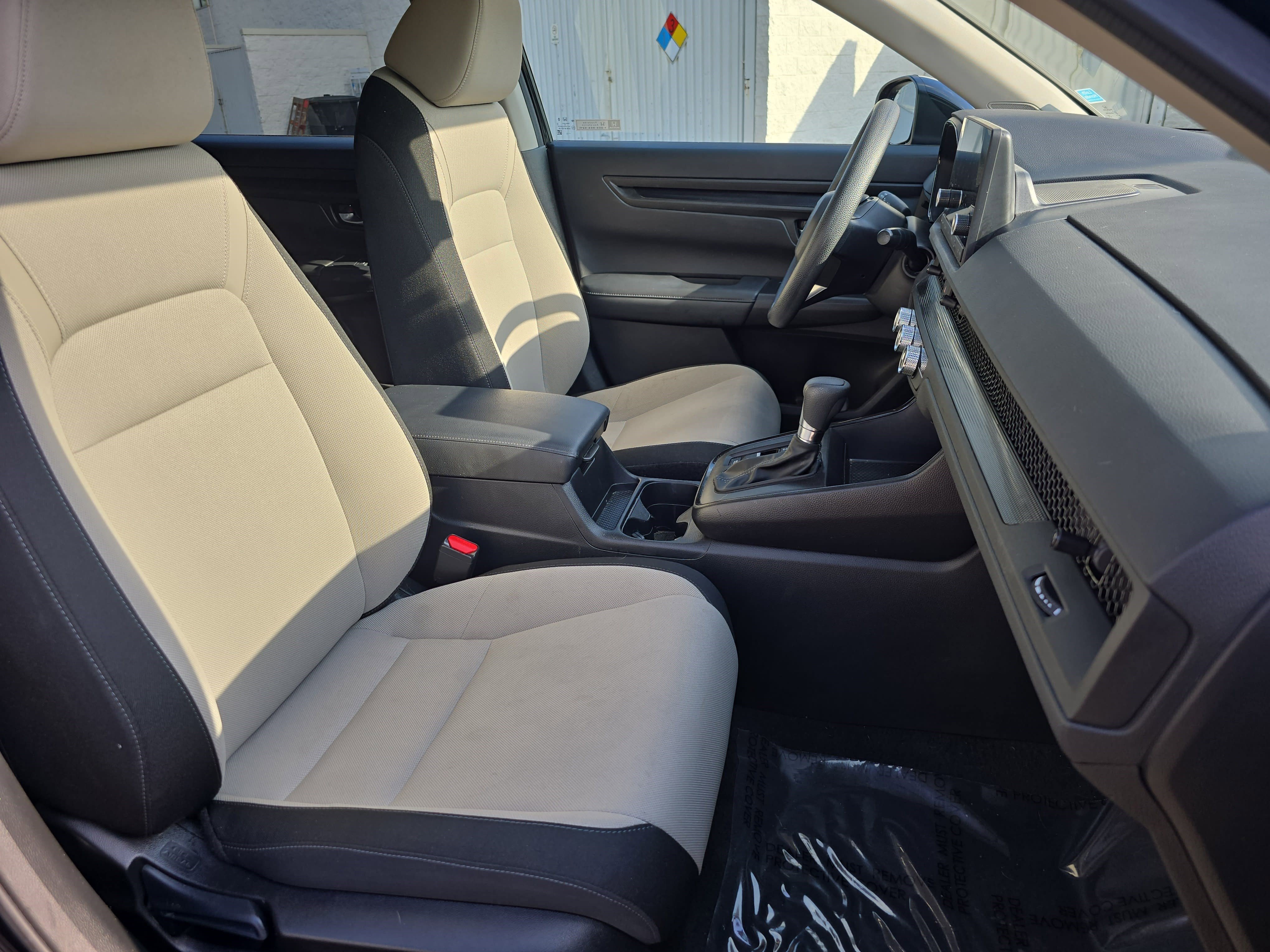 Used 2023 Honda CR-V EX image 10