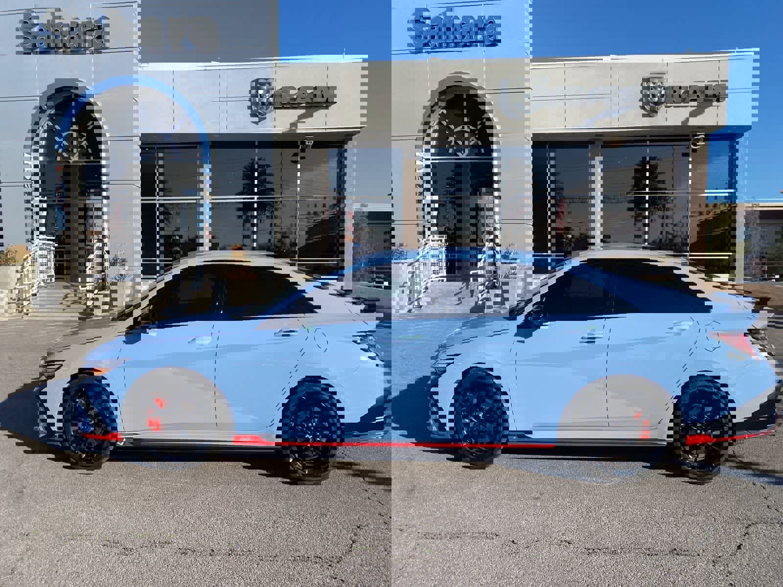 Used 2025 Hyundai Elantra N image 9