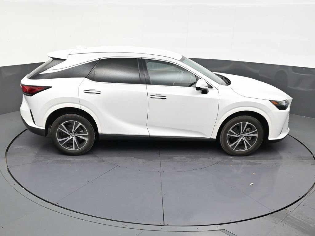 Used 2024 Lexus RX 350 FWD w/ Technology Package image 18