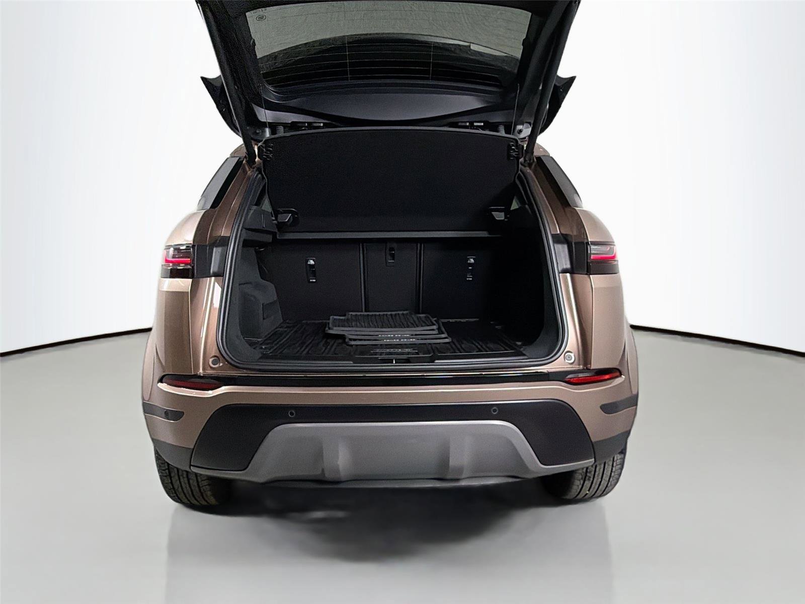 Certified 2025 Land Rover Range Rover Evoque S AWD/4WD image 27