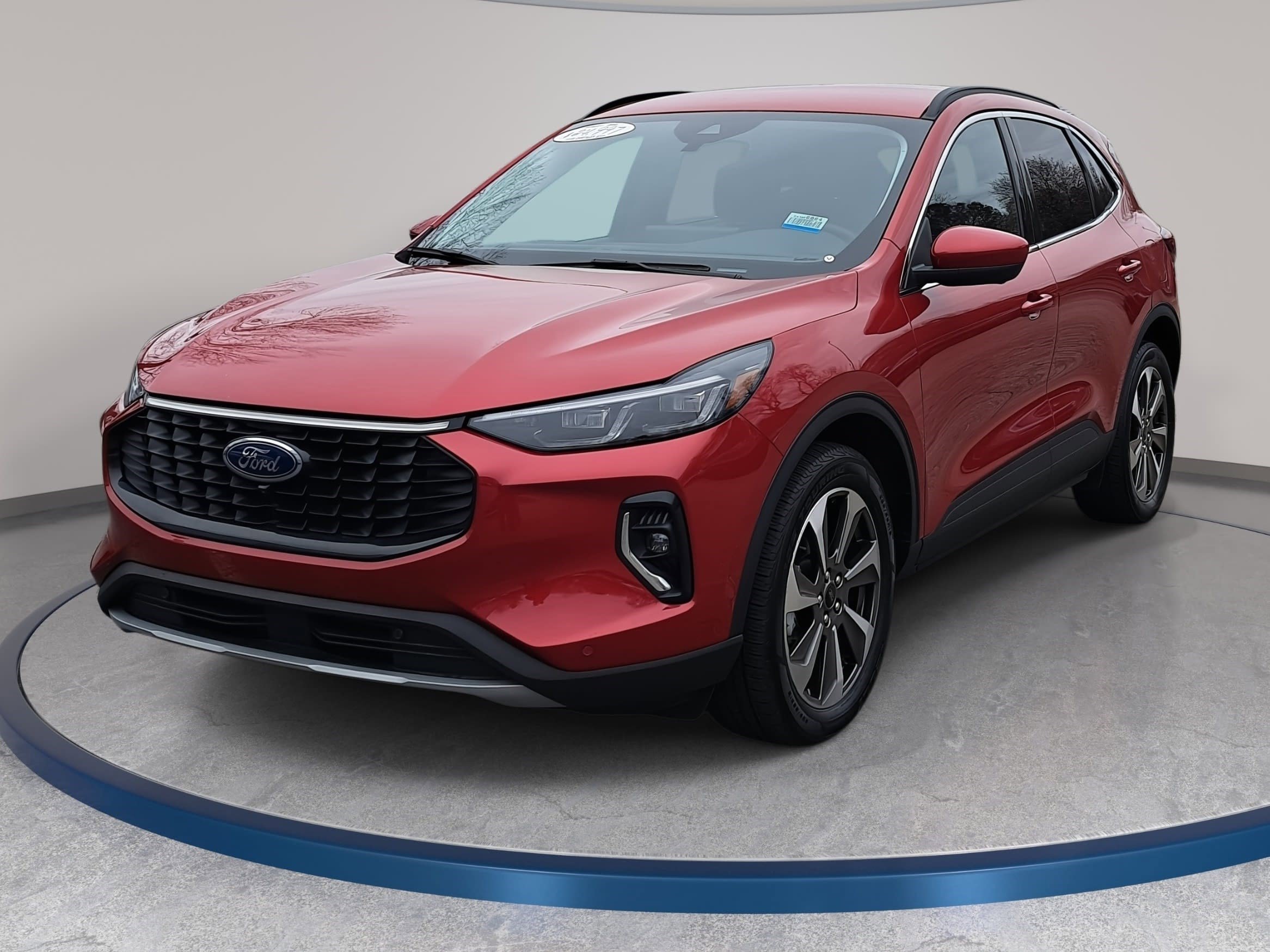 Used 2023 Ford Escape Platinum video 1