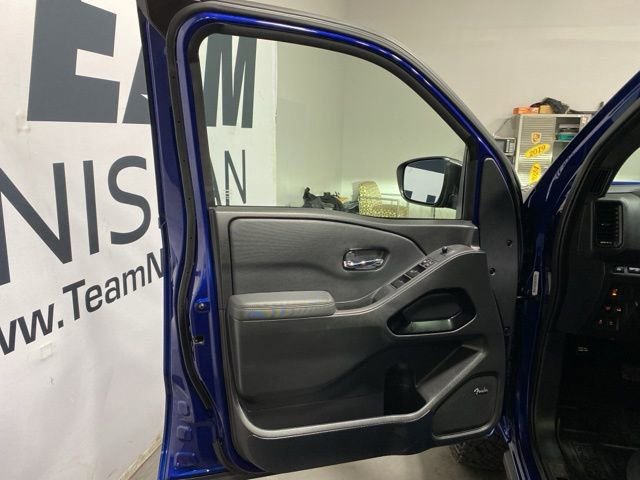 Certified 2022 Nissan Frontier PRO-4X w/ Pro-4X Premium Package image 9