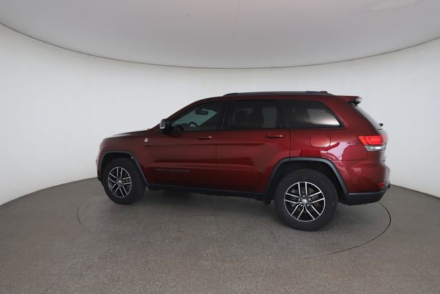 Used 2017 Jeep Grand Cherokee Trailhawk w/ Trailhawk Luxury Group AWD/4WD image 9