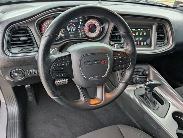 Used 2023 Dodge Challenger R/T w/ T/A Package image 9