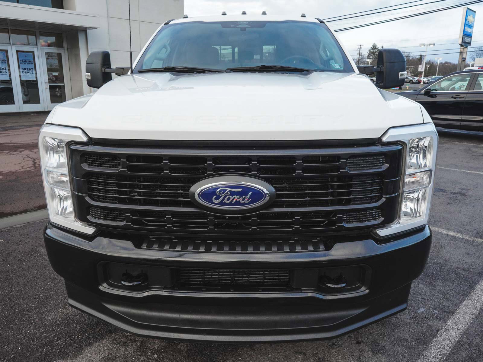 Used 2024 Ford F350 XL w/ Snow Plow/Camper Package image 2