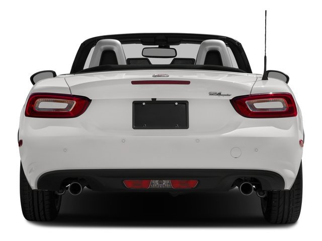 Used 2017 FIAT 124 Spider Lusso RWD image 5