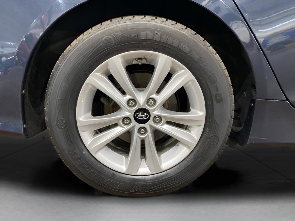 Used 2014 Hyundai Sonata GLS image 15