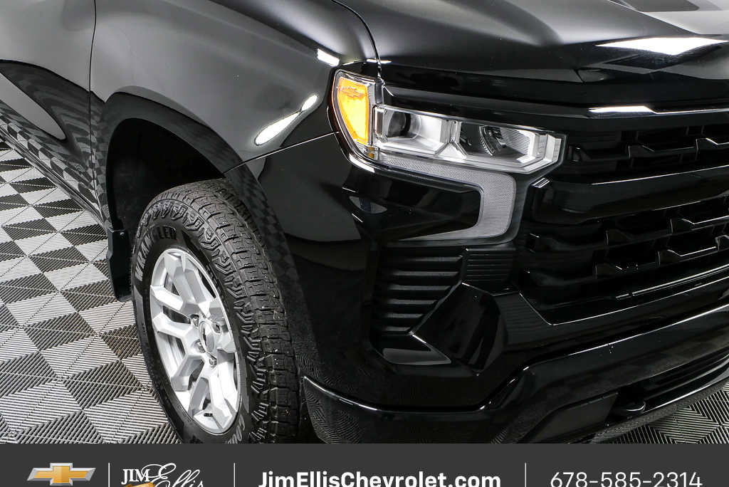 Used 2022 Chevrolet Silverado 1500 RST w/ Convenience Package II AWD/4WD image 34