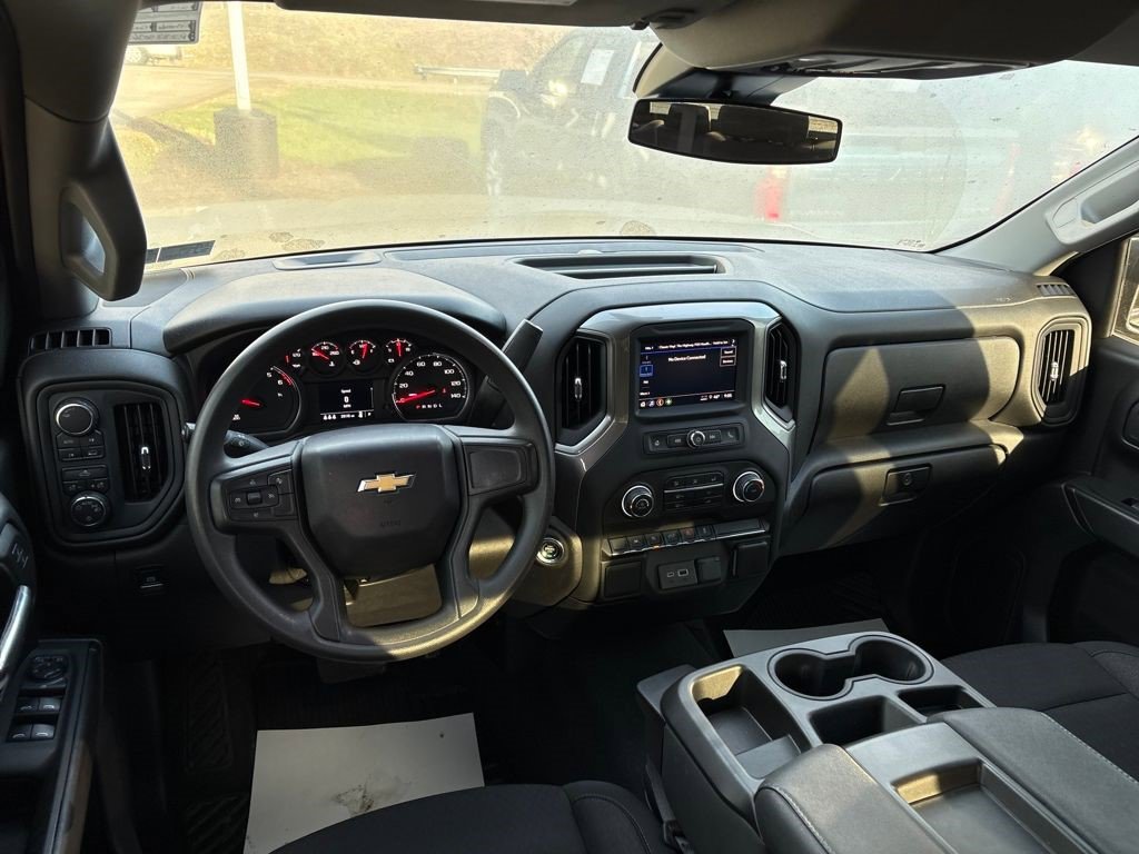Certified 2024 Chevrolet Silverado 1500 Custom w/ Turbomax Blackout Package image 14