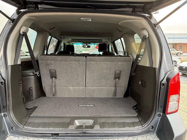 Used 2012 Nissan Pathfinder Silver image 17
