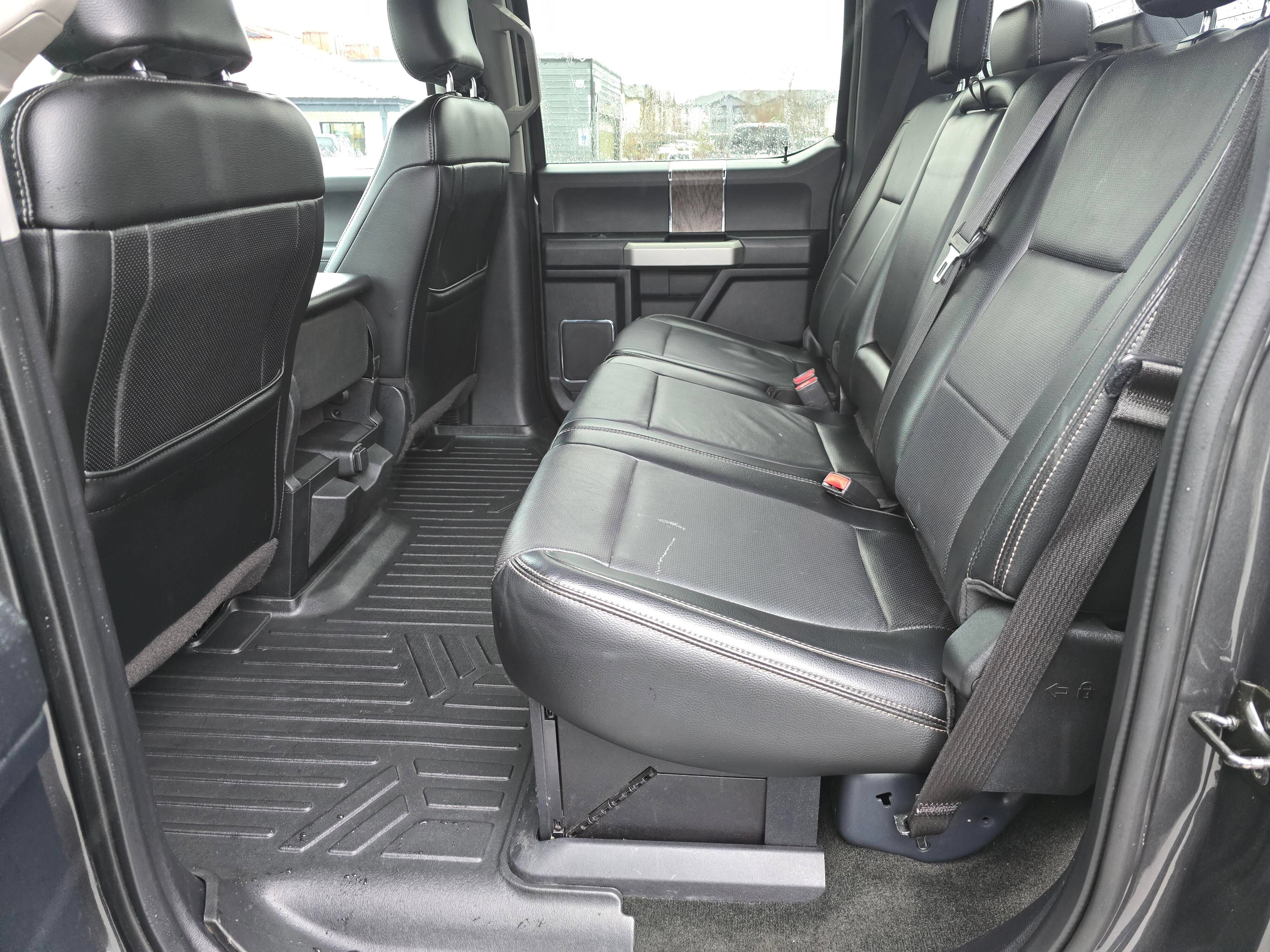 Used 2017 Ford F250 Lariat w/ Lariat Value Package AWD/4WD image 33